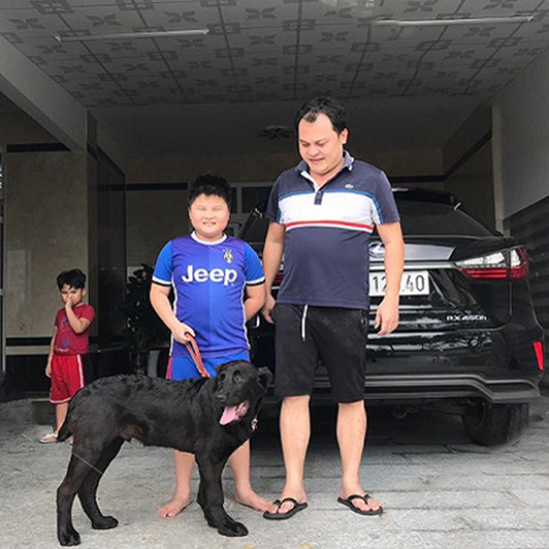 Giao chó Alabai cho khách, ảnh bàn giao thực tế giúp đối chiếu đúng bé đã xem